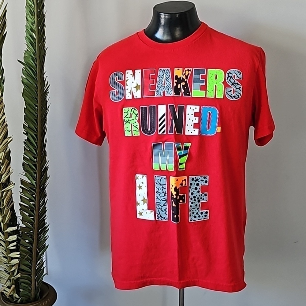 REASON Red Short Sleeve Graphic Tee